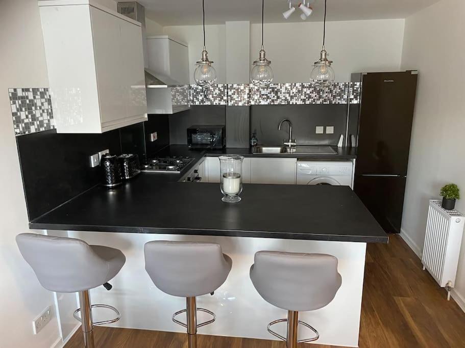 Perfectly Situated Luxury 2 Bedroom Apartment Glasgow Exteriér fotografie
